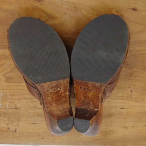 Mia Brown Leather Mule Heel Clog Size 9M - Picture 5 of 9